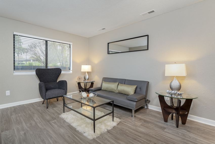 The Pines Of Cloverlane Apartments, 4907 Cloverlane Dr, Ypsilanti, MI